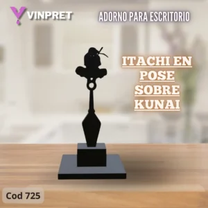 Adorno - Itachi en pose sobre kunai